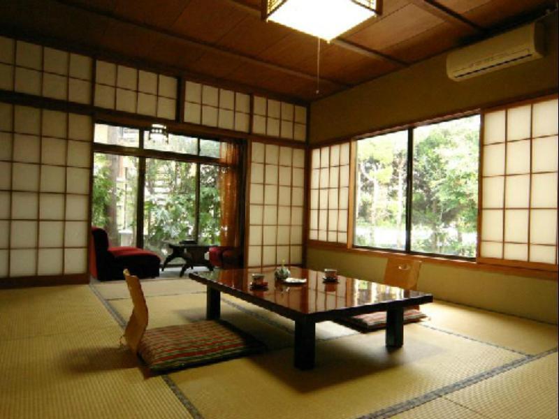 Kamesei Ryokan Chikuma Bagian luar foto