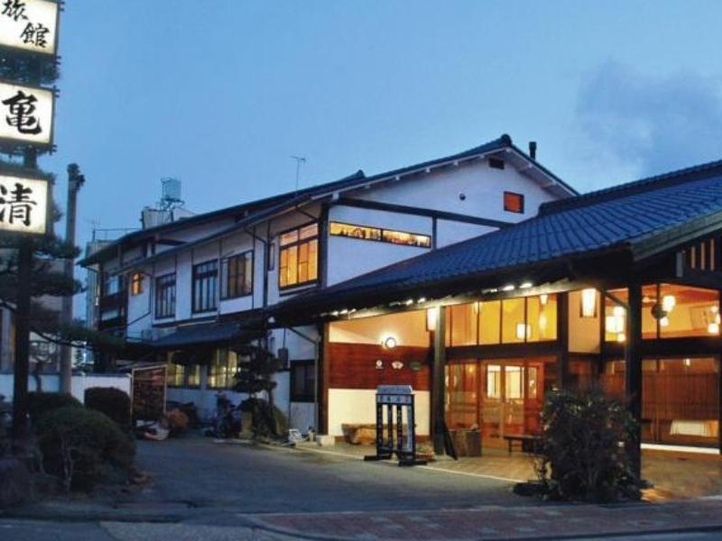 Kamesei Ryokan Chikuma Bagian luar foto